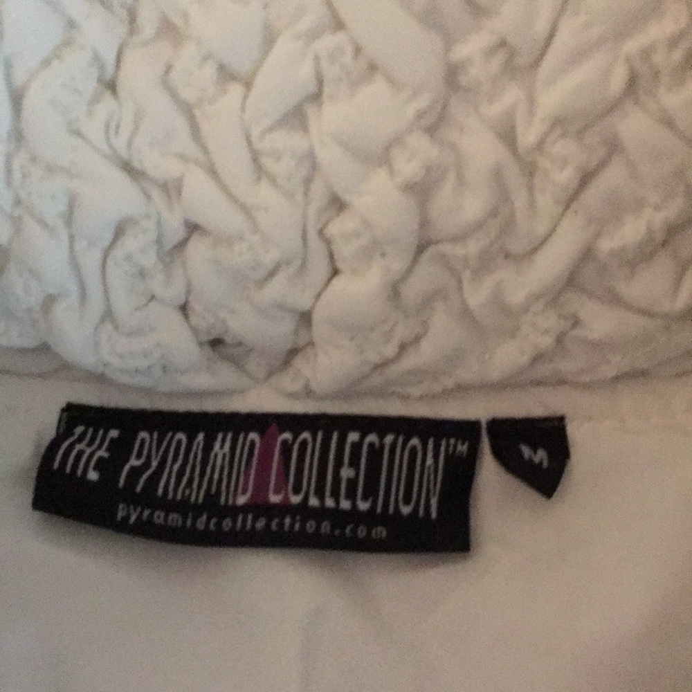 White puff jacket - Picture 3 of 4